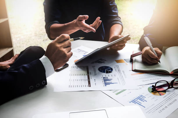 Kings College London MiM placement process explained through a professional business discussion