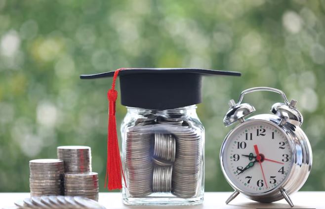 What is the SP Jain Global MBA Scholarship?