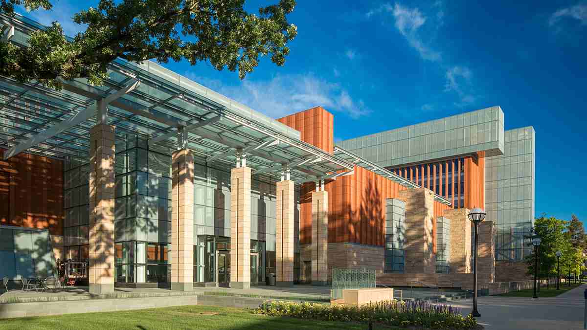 Michigan Ross MBA Review 2026: Fees, Salary & ROI
