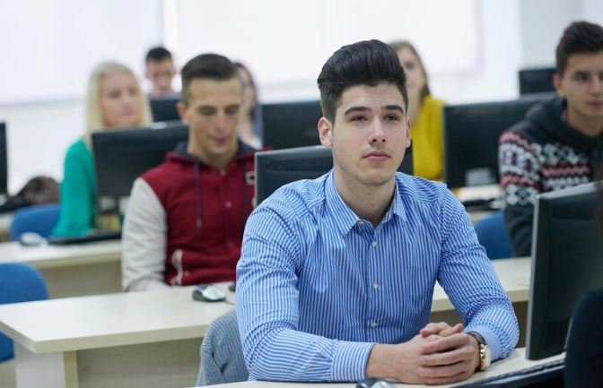 Best Universities for MBA in France Without GMAT