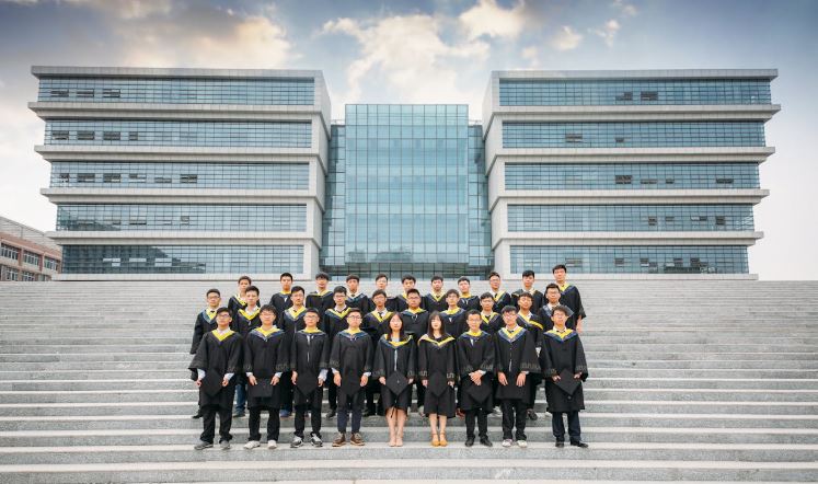 Understanding ISB MBA Requirements