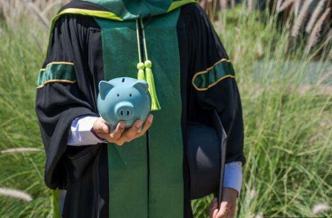 How much does Masters in Finance Ireland Cost?