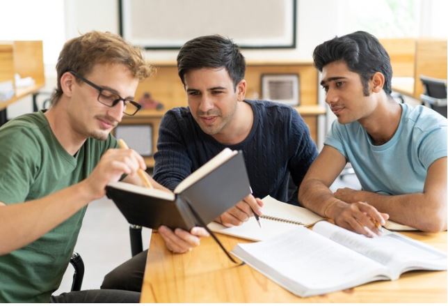 Eligibility Criteria for the Haas Deferred MBA
