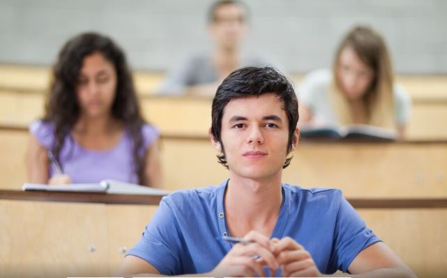 Why Choose an MBA in France Without GMAT?