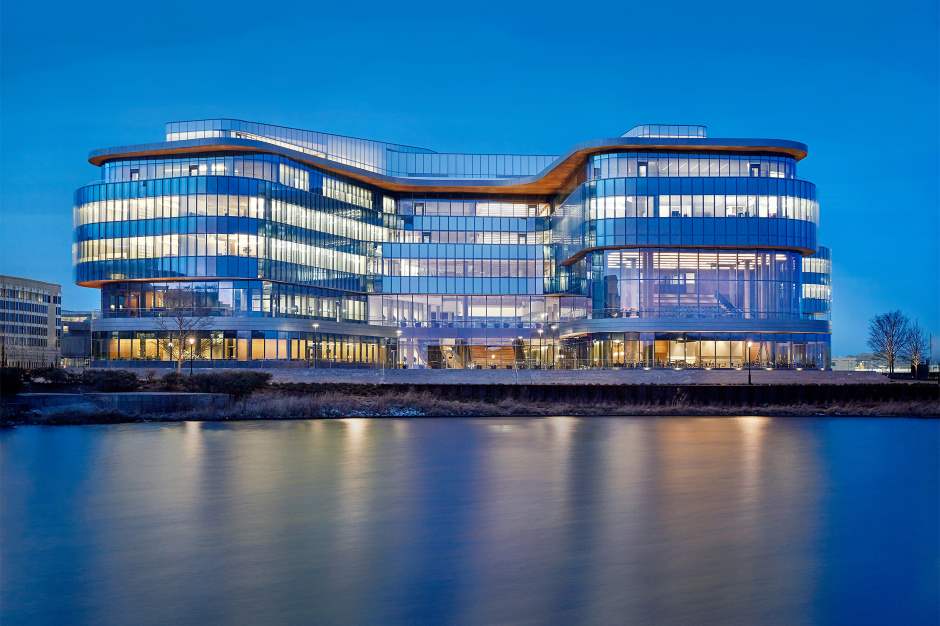 Northwestern Kellogg MBA Fees 2026: Cost, ROI & Salary